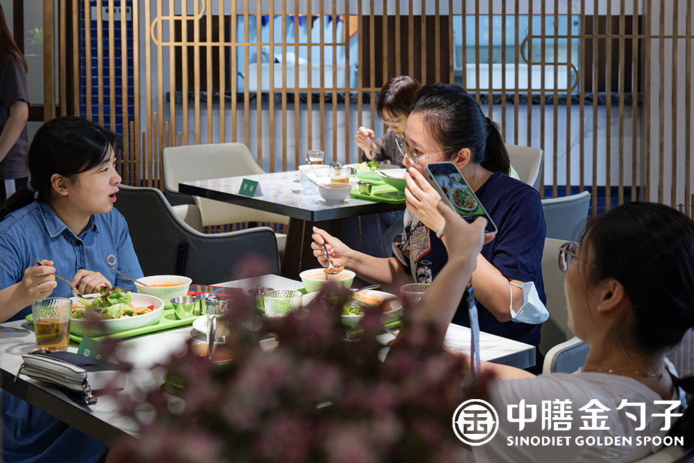 1631685713175669.png P1015315.png